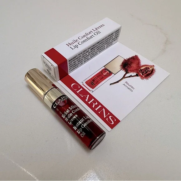 BNIB - Set of 2 Clarins Nourishing Hydrating Mini Lip Comfort Oil in Cherry Red - Picture 9 of 13